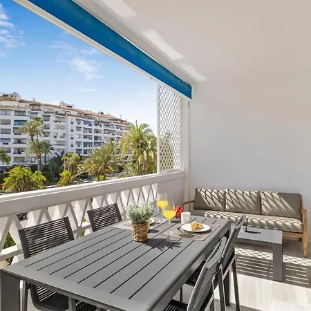 Apartment Stylish Sea View In Playas Del Duque
