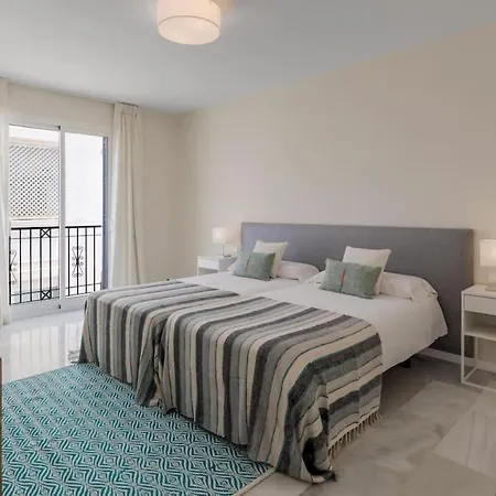Stylish Sea View In Playas Del Duque Appartement Marbella