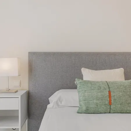 Stylish Sea View In Playas Del Duque Apartment *