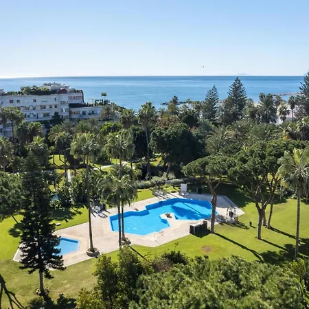 Stylish Sea View In Playas Del Duque Apartment *
