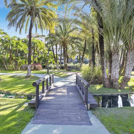 Stylish Sea View In Playas Del Duque Marbella