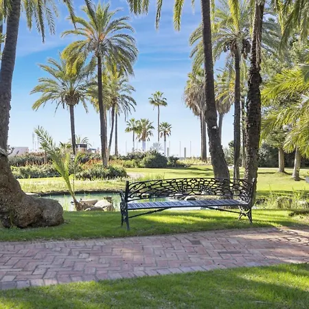 Stylish Sea View In Playas Del Duque Apartment *