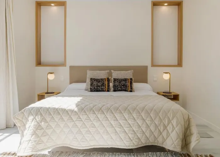 Stylish Sea View In Playas Del Duque Lägenhet *