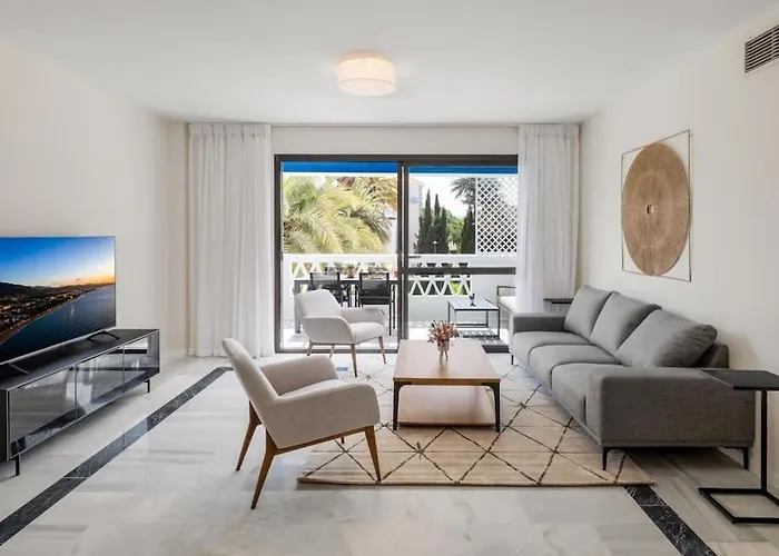 Lägenhet Stylish Sea View In Playas Del Duque Marbella