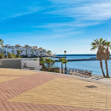 Stylish Sea View In Playas Del Duque 公寓 *