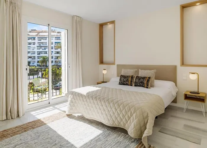 Stylish Sea View In Playas Del Duque Марбелья